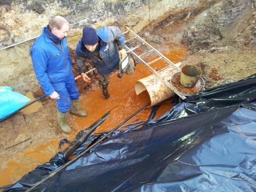 Cleaning scaled piping by Q-Flow