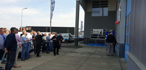Opening vitens buiten