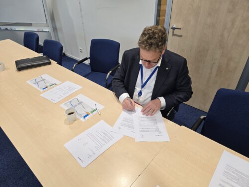 Tekenen contract Brabantwater 2